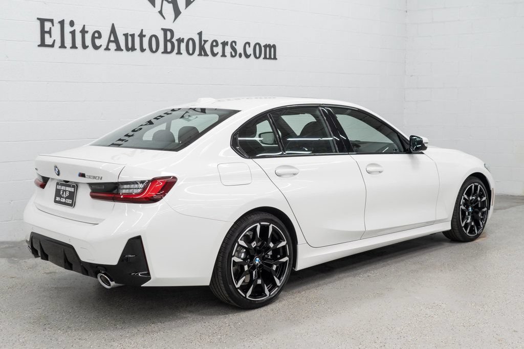 Used 2026 BMW 330i xDrive Sedan AWD/4WD image 6