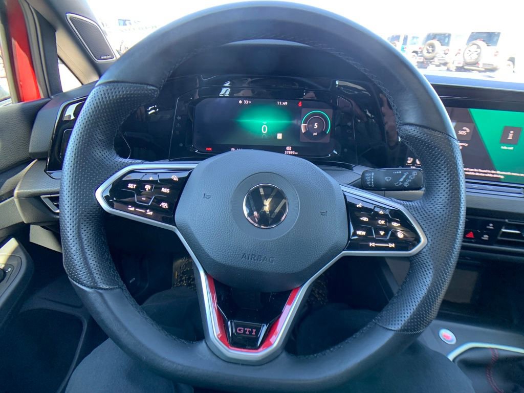 Used 2022 Volkswagen GTI SE image 15