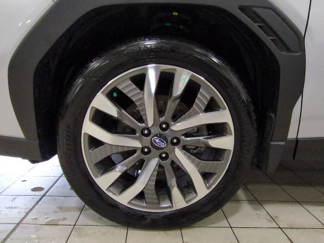 Used 2025 Subaru Forester Touring AWD/4WD image 27