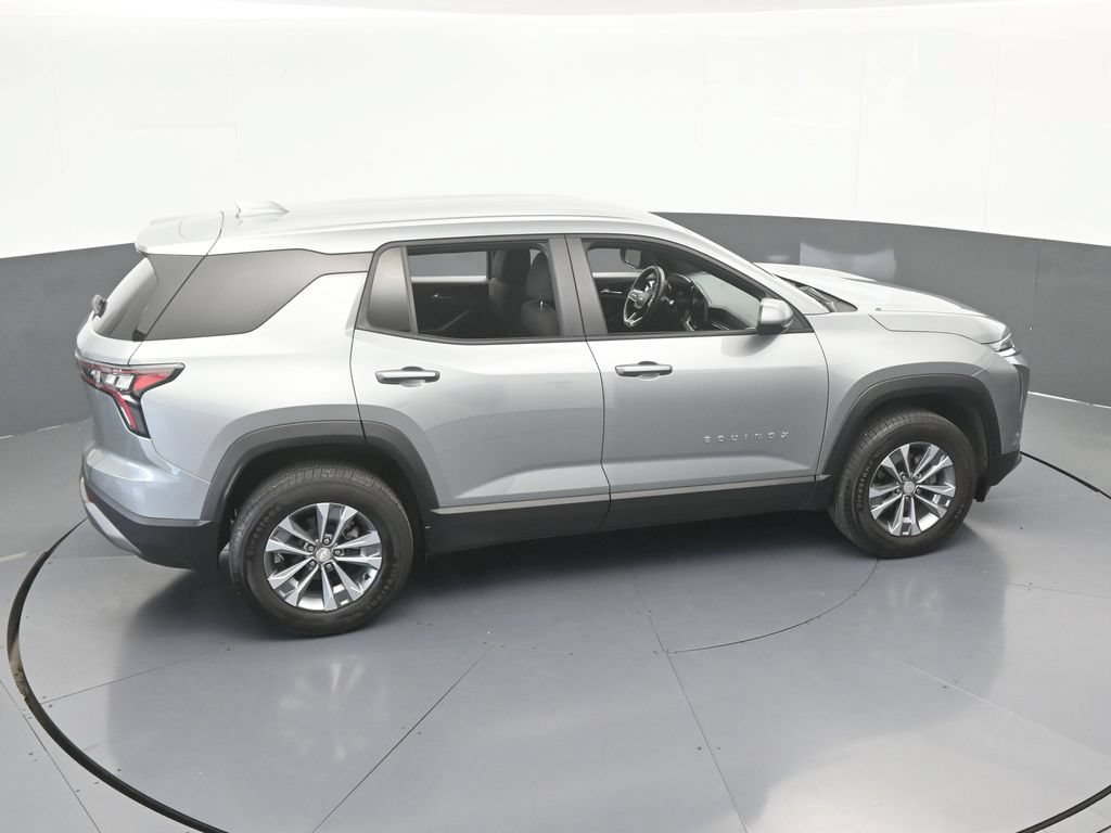 Used 2026 Chevrolet Equinox LT FWD image 49