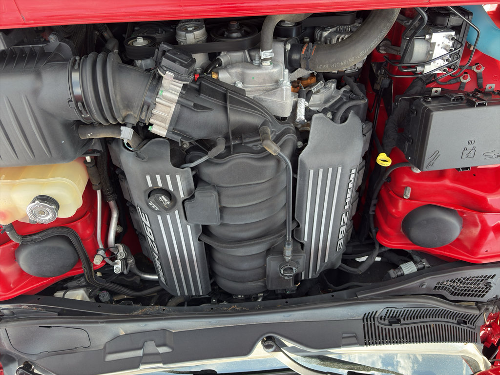 Used 2016 Dodge Challenger SRT w/ Technology Group RWD image 19