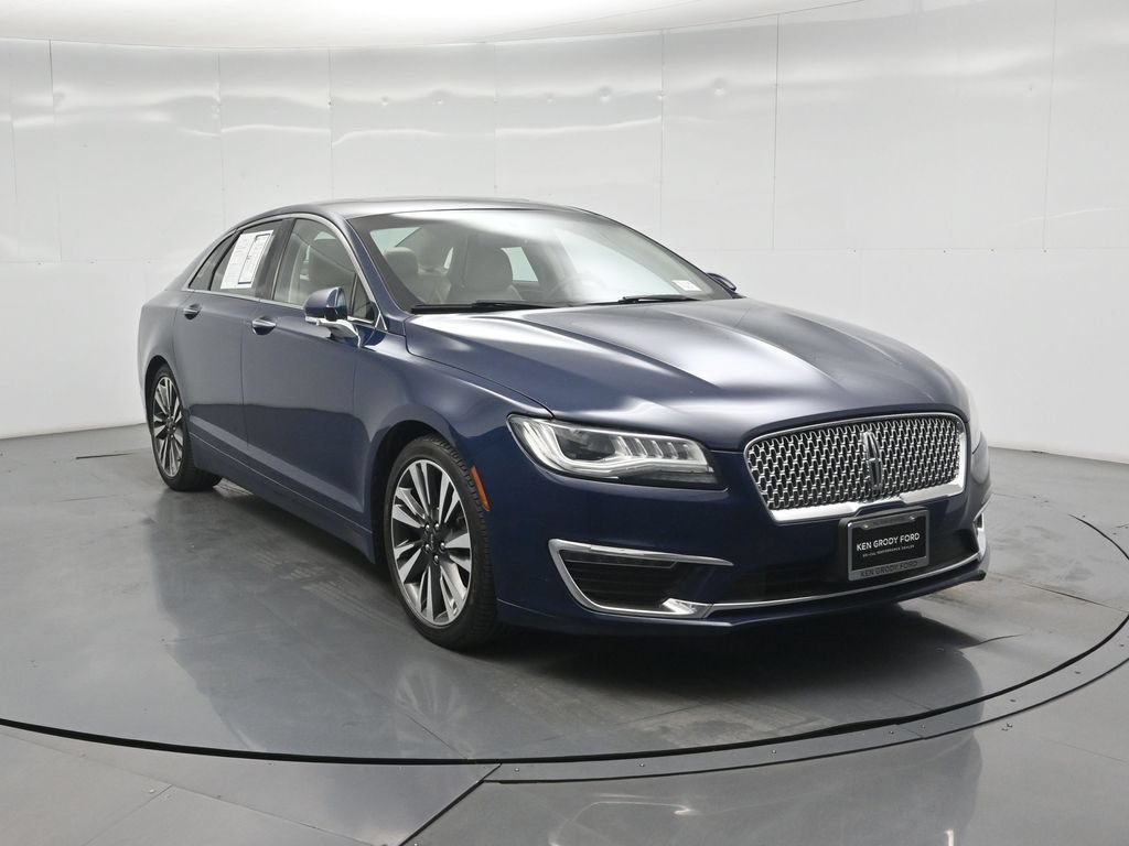 Used 2018 Lincoln MKZ Reserve FWD image 40