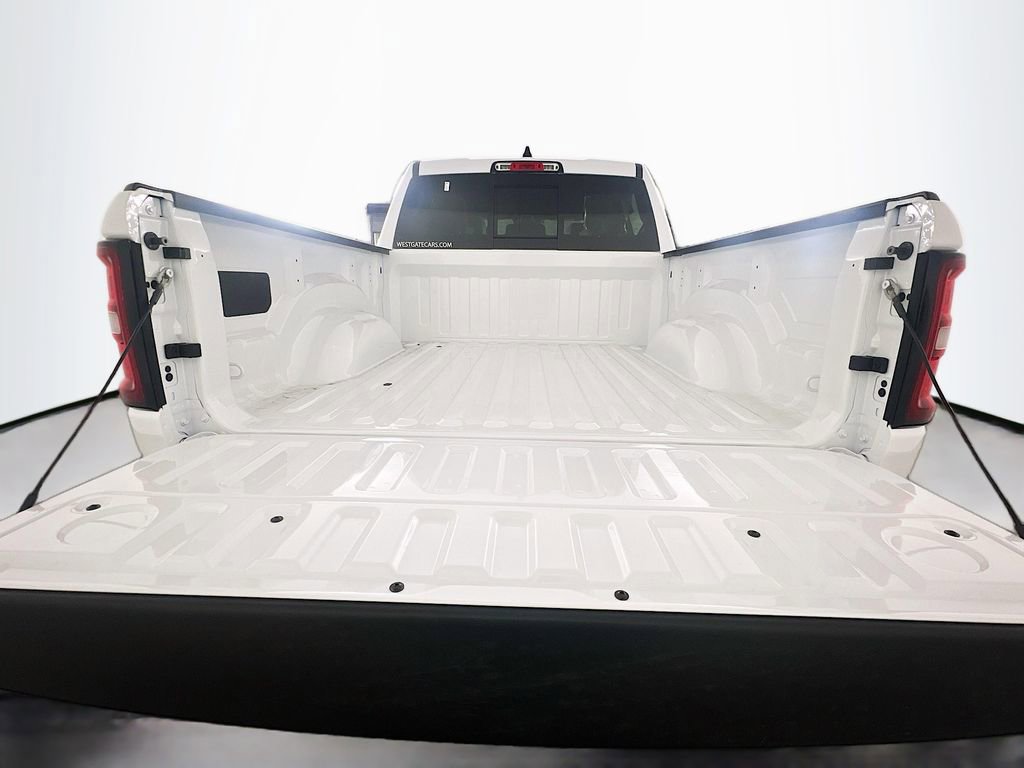 New 2026 RAM 1500 Laramie w/ Night Edition image 13