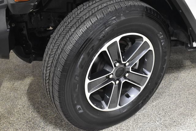 Used 2023 Jeep Wrangler Sahara image 11