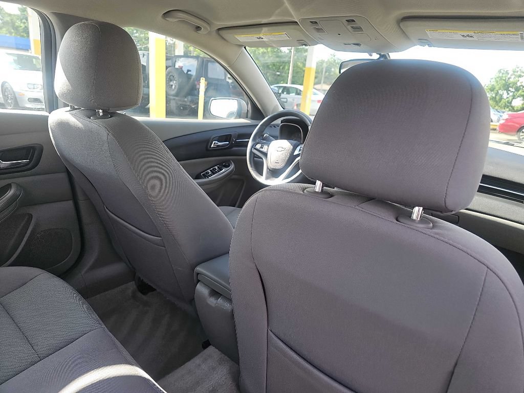 Used 2013 Chevrolet Malibu LS w/ Protection Package FWD image 33