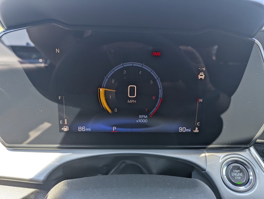 New 2025 Chevrolet Trax LT w/ LT Convenience Package image 2