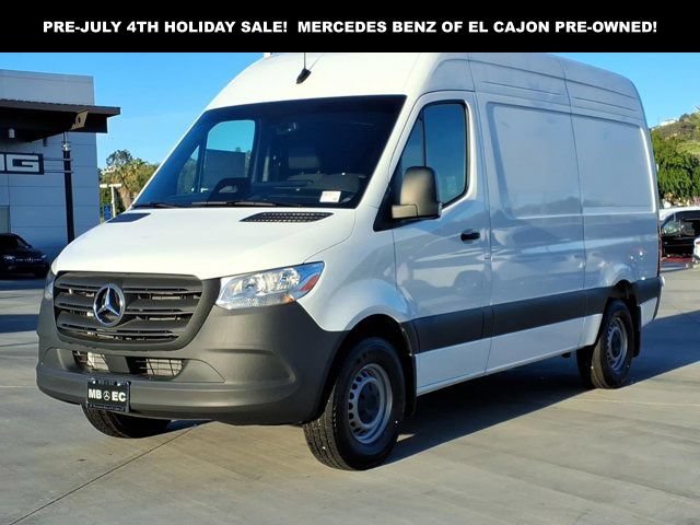 New 2025 Mercedes-Benz Sprinter 2500 image 1