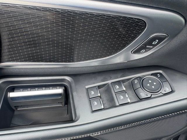 Used 2025 Ford Expedition Platinum w/ Stealth Performance Package AWD/4WD image 12