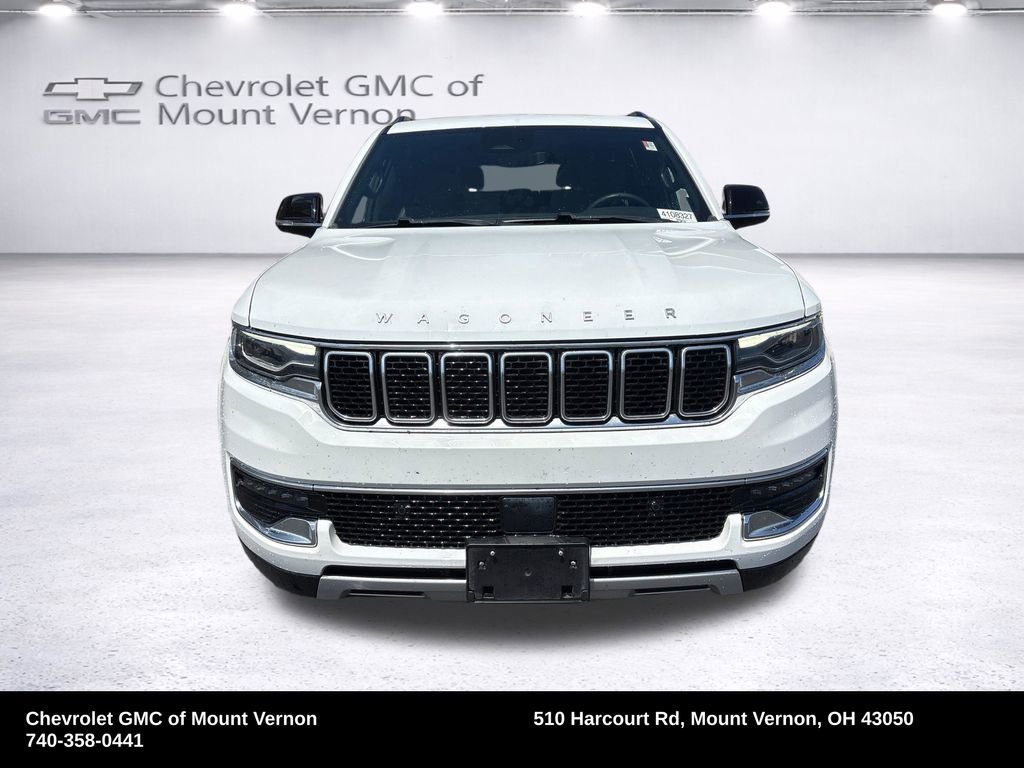 Used 2024 Jeep Wagoneer L Series II w/ Flexible Seating Group image 9