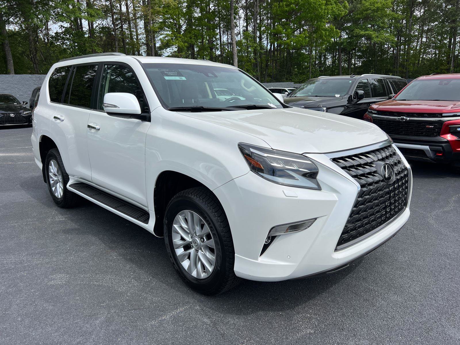 Certified 2022 Lexus GX 460 Premium w/ Premium Package AWD/4WD image 4