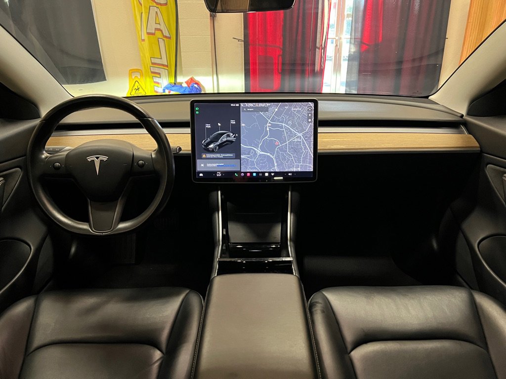 Used 2019 Tesla Model 3 Standard Range RWD image 14