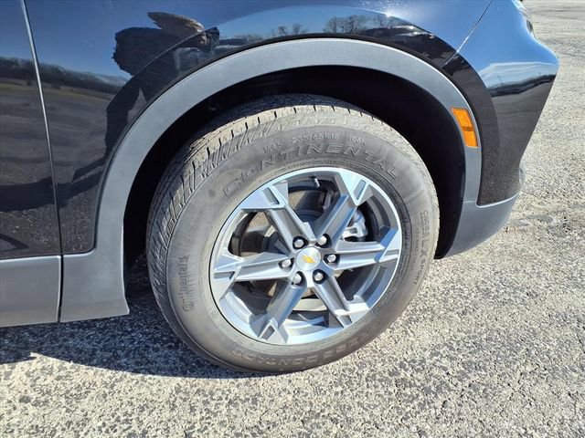 Used 2025 Chevrolet Blazer LT image 42