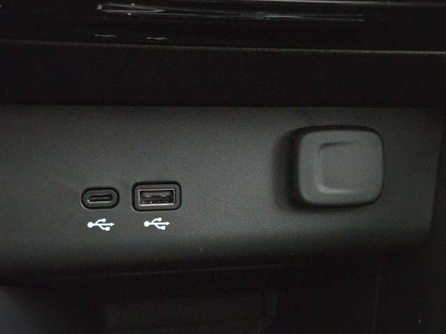 New 2026 Buick Encore GX Sport Touring w/ Comfort Package image 8