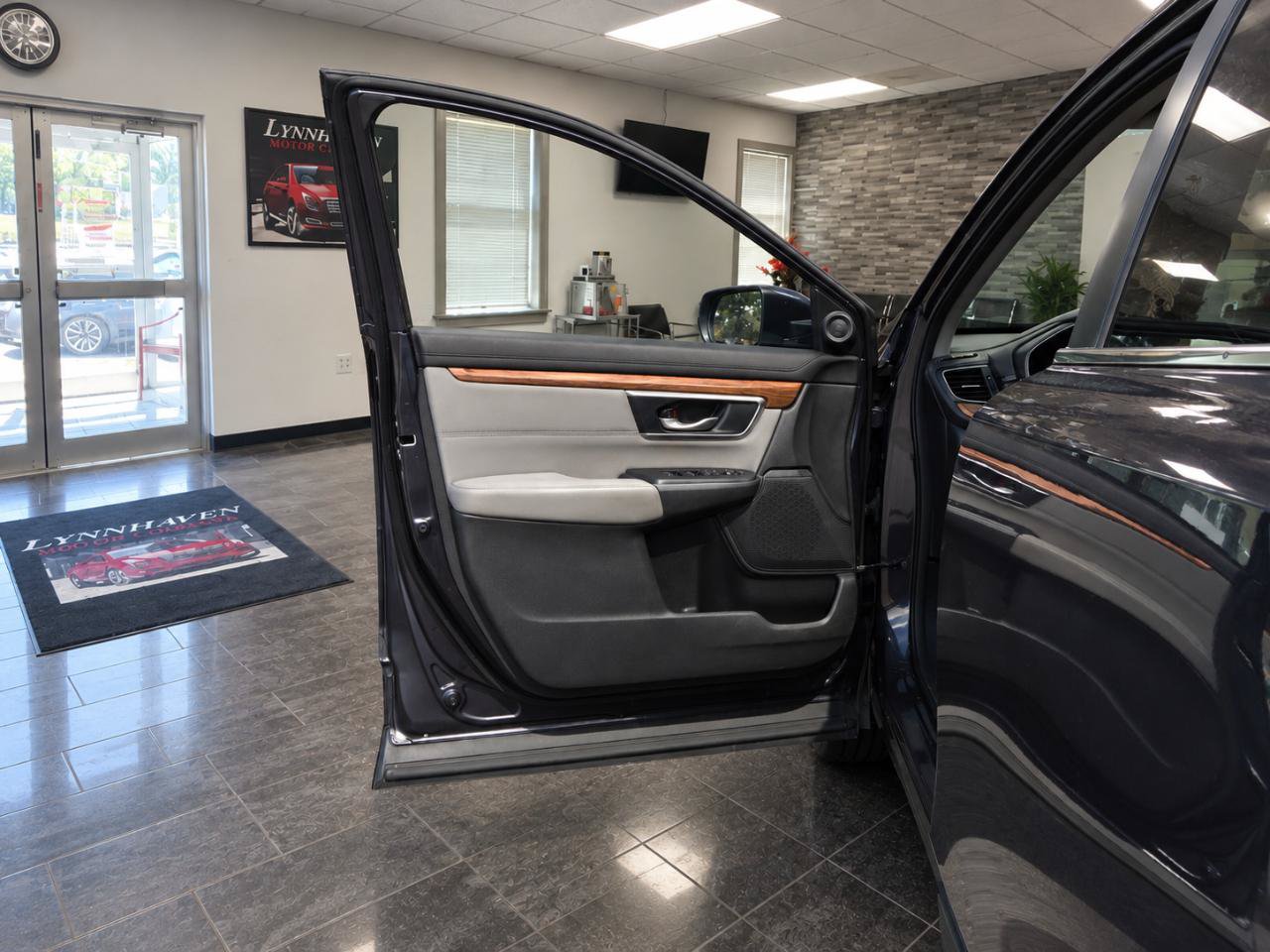 Used 2019 Honda CR-V EX image 13