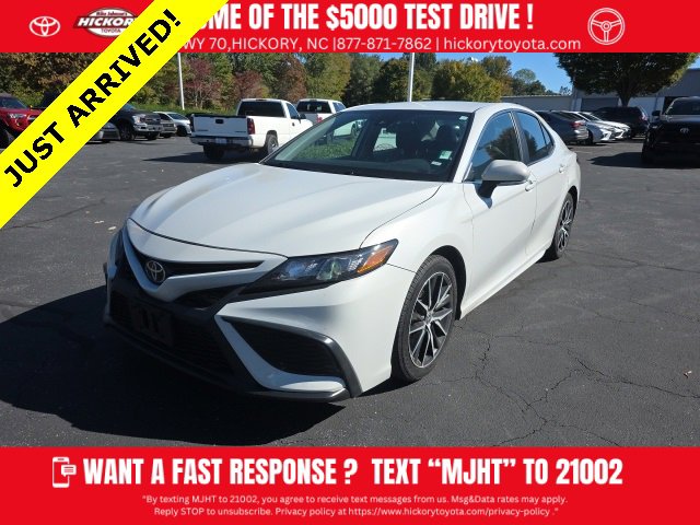 Used 2024 Toyota Camry SE