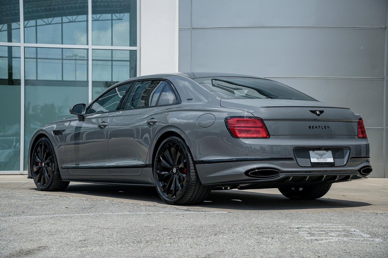 New 2025 Bentley Flying Spur Plug-In Hybrid AWD/4WD image 11
