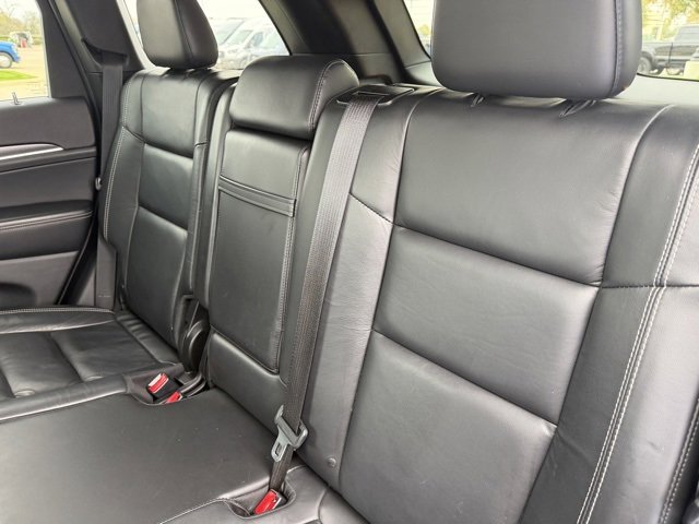 Used 2017 Jeep Grand Cherokee Limited image 19