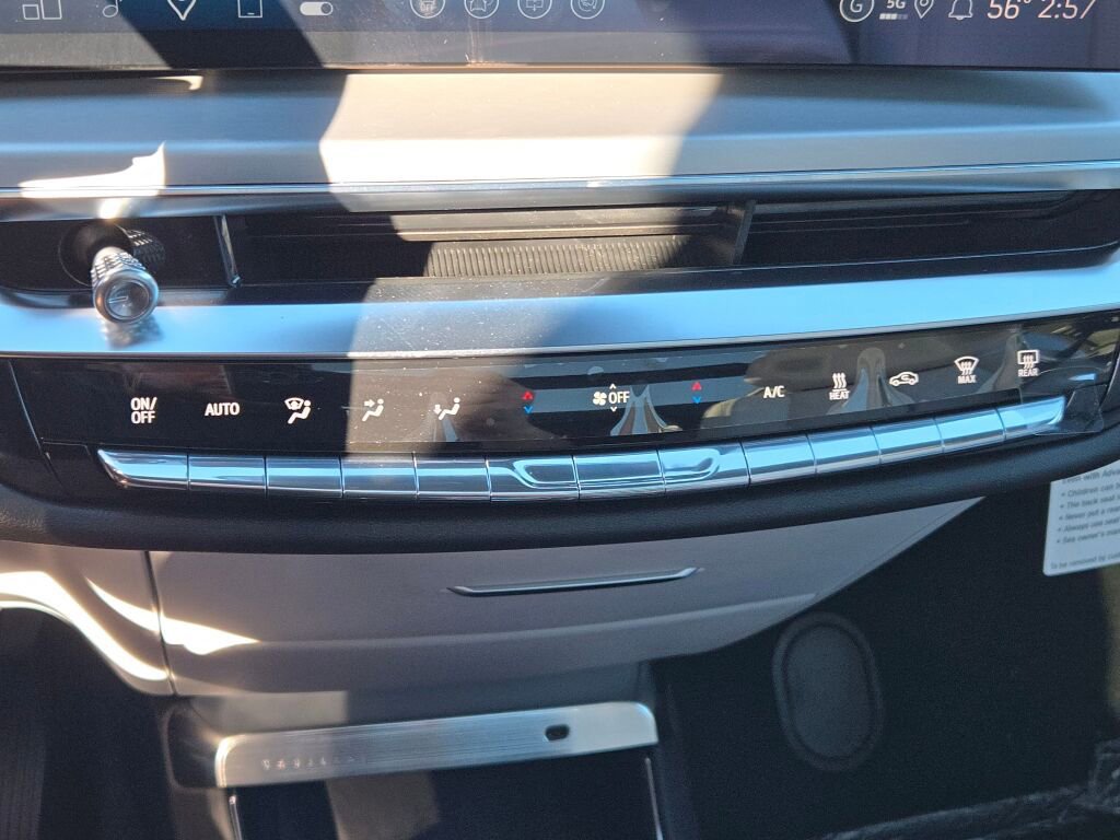 New 2026 Cadillac Lyriq Premium Luxury image 31