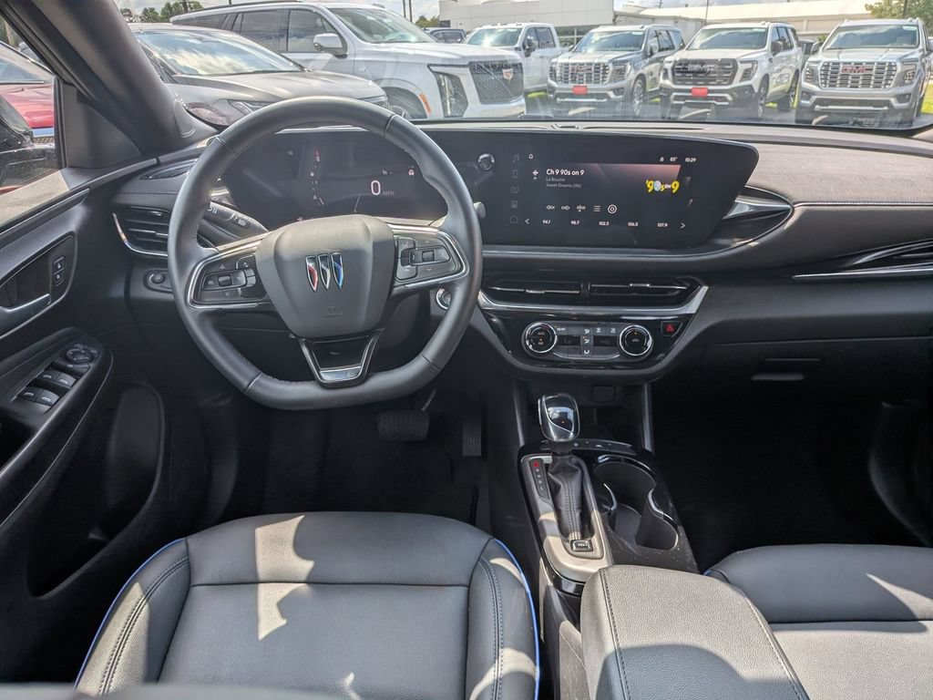 Used 2025 Buick Envista Sport Touring FWD image 20