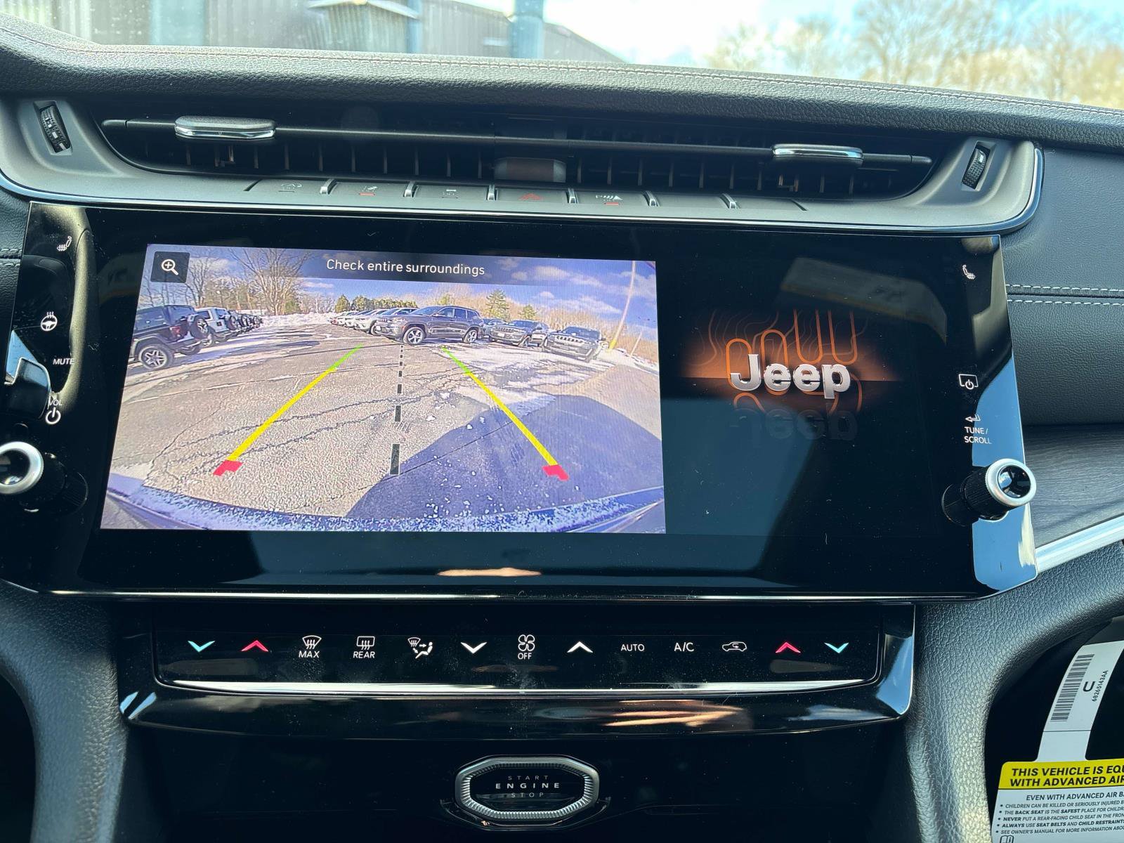 New 2026 Jeep Grand Cherokee Altitude AWD/4WD image 12
