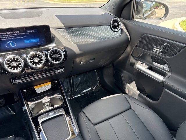 New 2025 Mercedes-Benz GLA 250 image 15