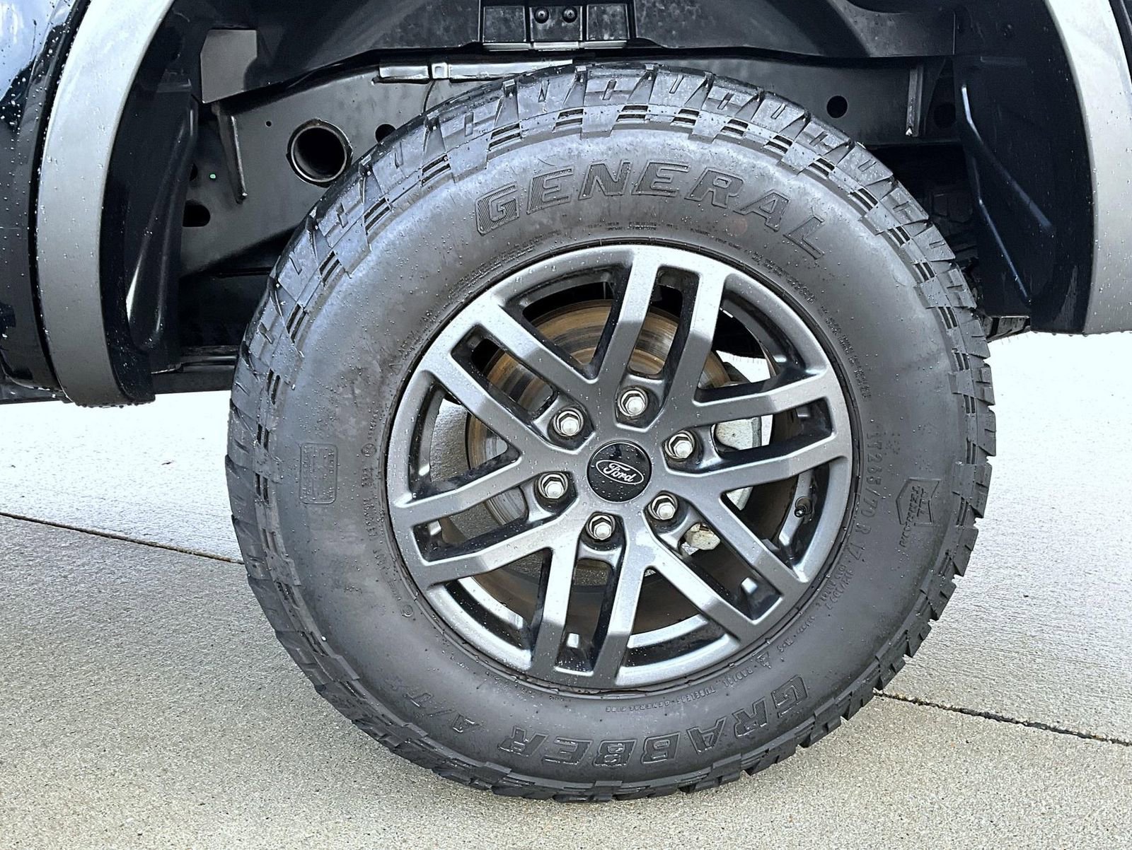 Used 2022 Ford Ranger Lariat w/ Tremor Off-Road Package image 24