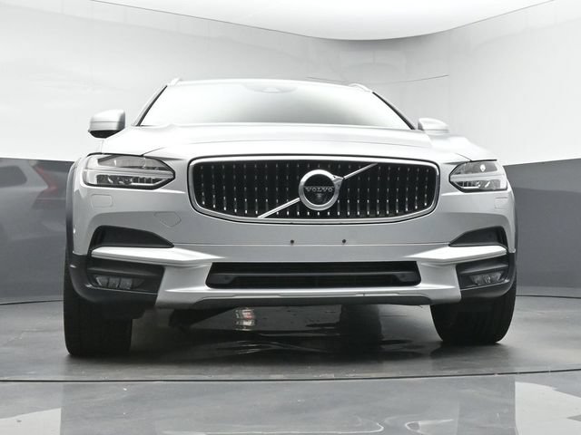Used 2018 Volvo V90 T6 Cross Country w/ Convenience Package AWD/4WD image 11