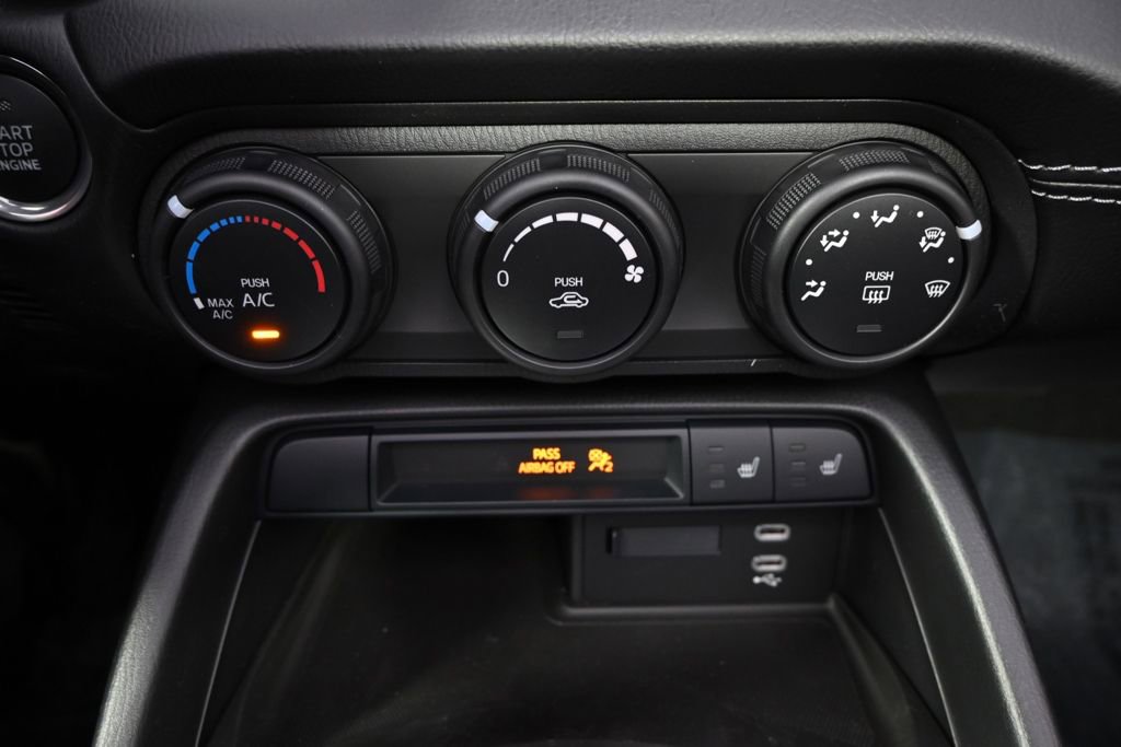 New 2026 MAZDA MX-5 Miata Club image 31