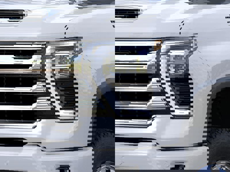 New 2026 Chevrolet Silverado 3500 High Country AWD/4WD image 10