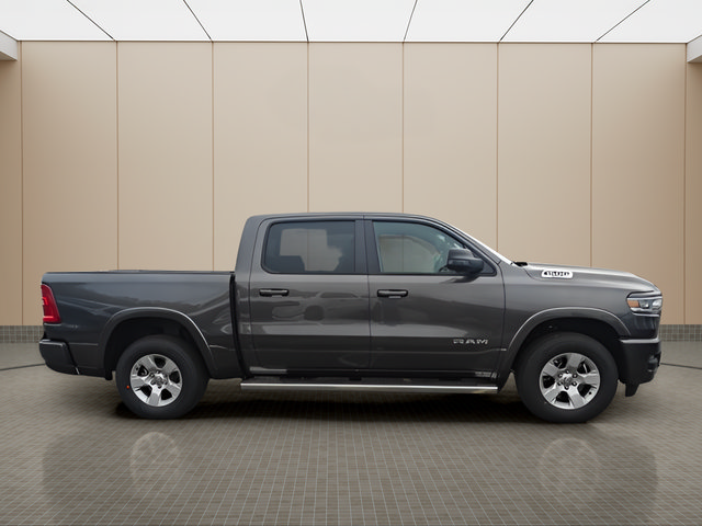 Used 2025 RAM 1500 Big Horn AWD/4WD image 6