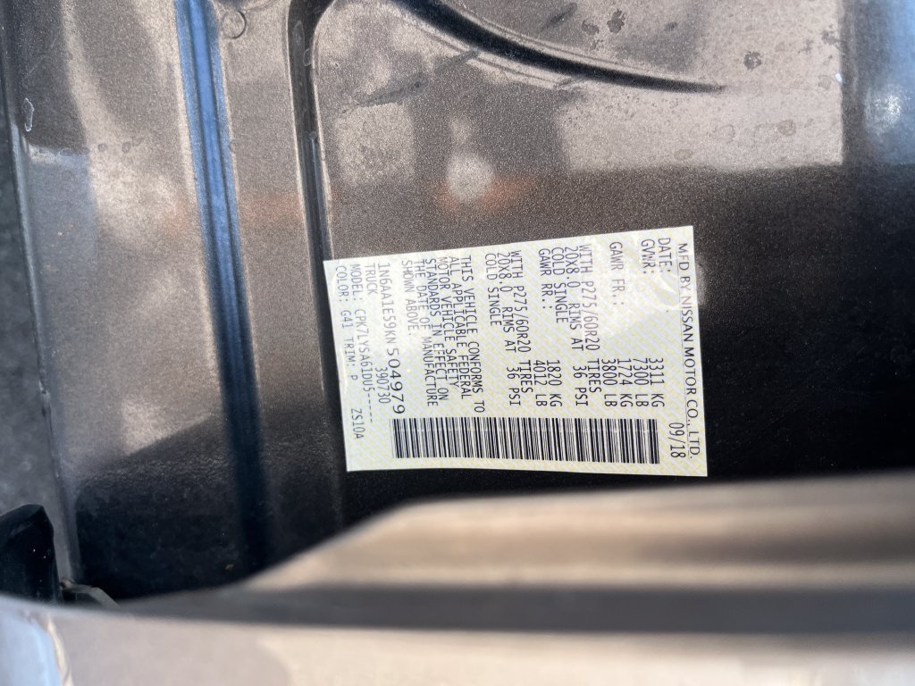 Used 2019 Nissan Titan Platinum Reserve AWD/4WD image 31