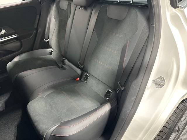 Certified 2023 Mercedes-Benz GLA 250 4MATIC image 29