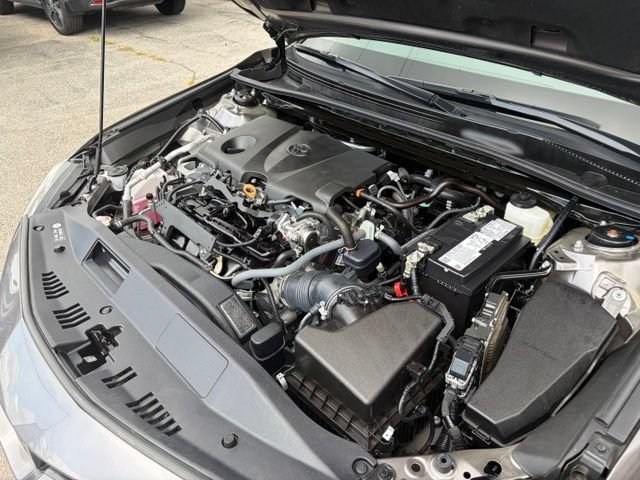 Used 2024 Toyota Camry SE FWD image 10