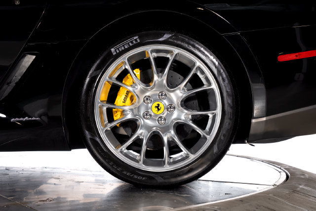 Used 2010 Ferrari 599 GTB Fiorano RWD image 20