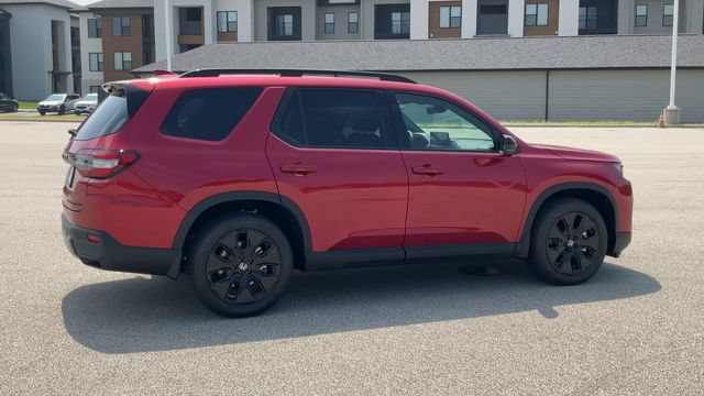 New 2026 Honda Pilot Black Edition image 9