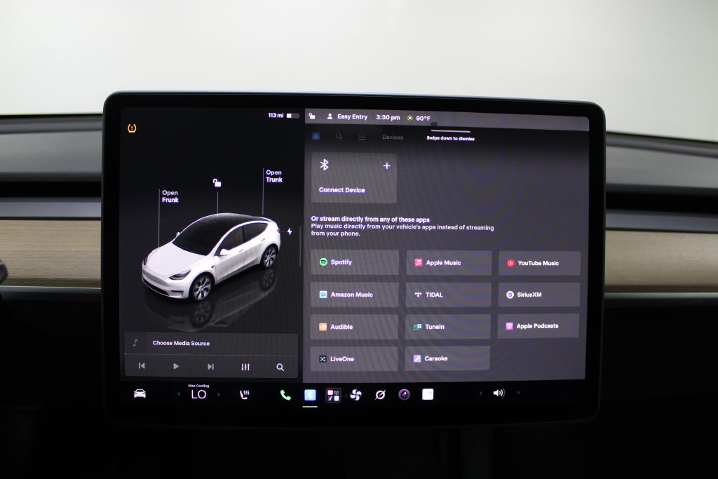 Used 2023 Tesla Model Y Long Range AWD/4WD image 44