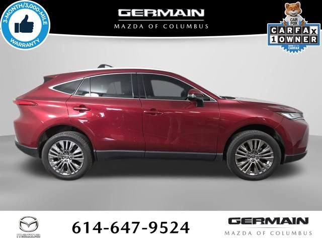 Used 2023 Toyota Venza XLE AWD/4WD image 7