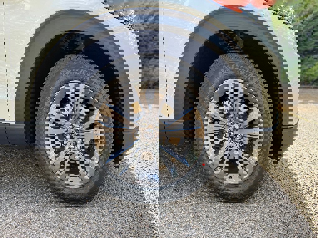 New 2026 Ford Explorer Active w/ Active Comfort Package image 11