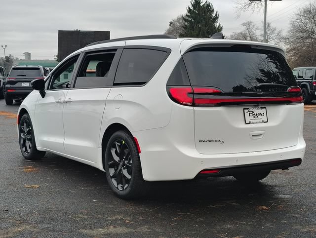 New 2026 Chrysler Pacifica Select FWD image 4