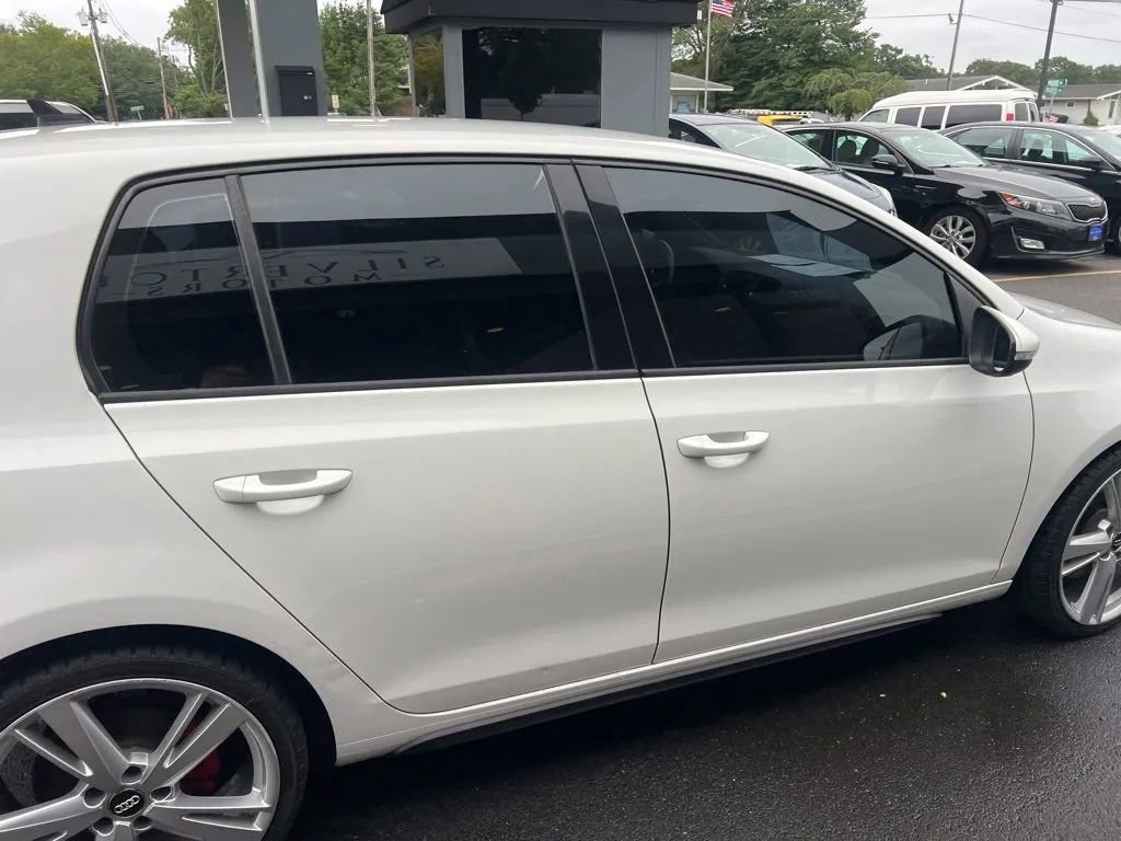 Used 2014 Volkswagen GTI Wolfsburg Edition image 16