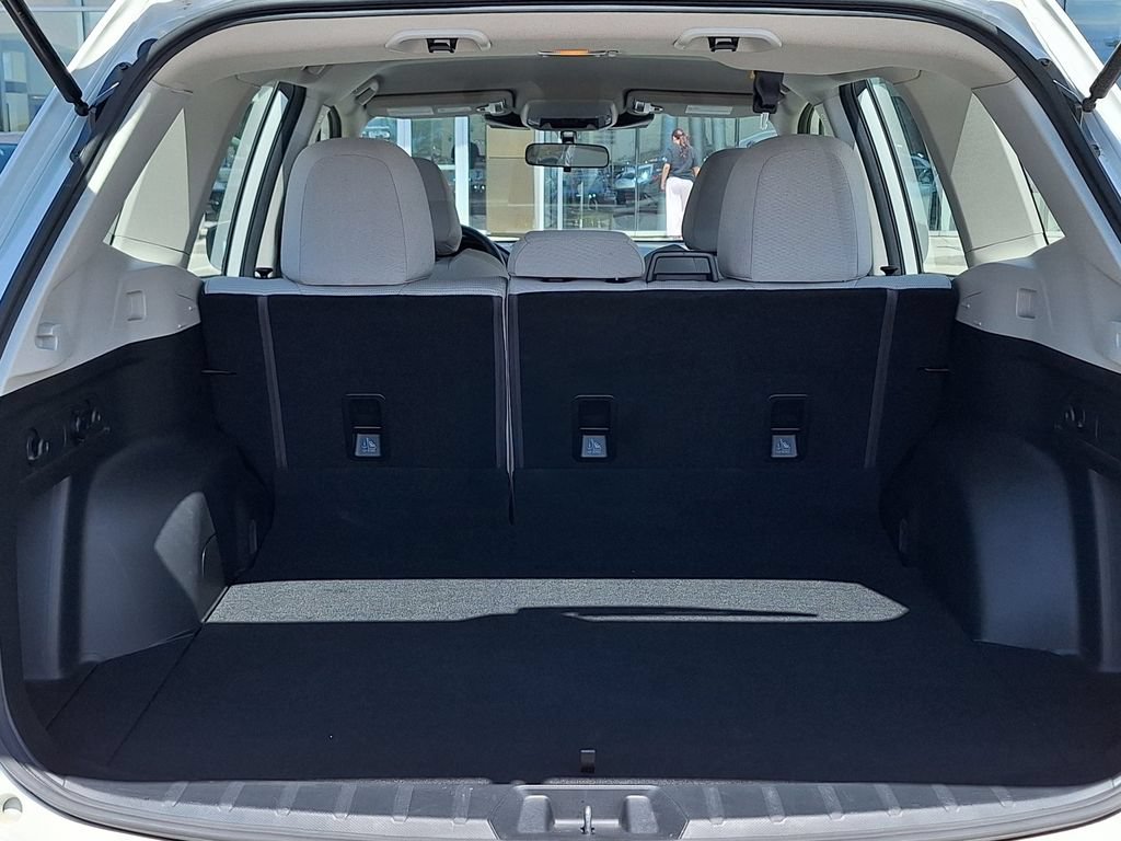 Used 2023 Subaru Forester AWD/4WD image 25