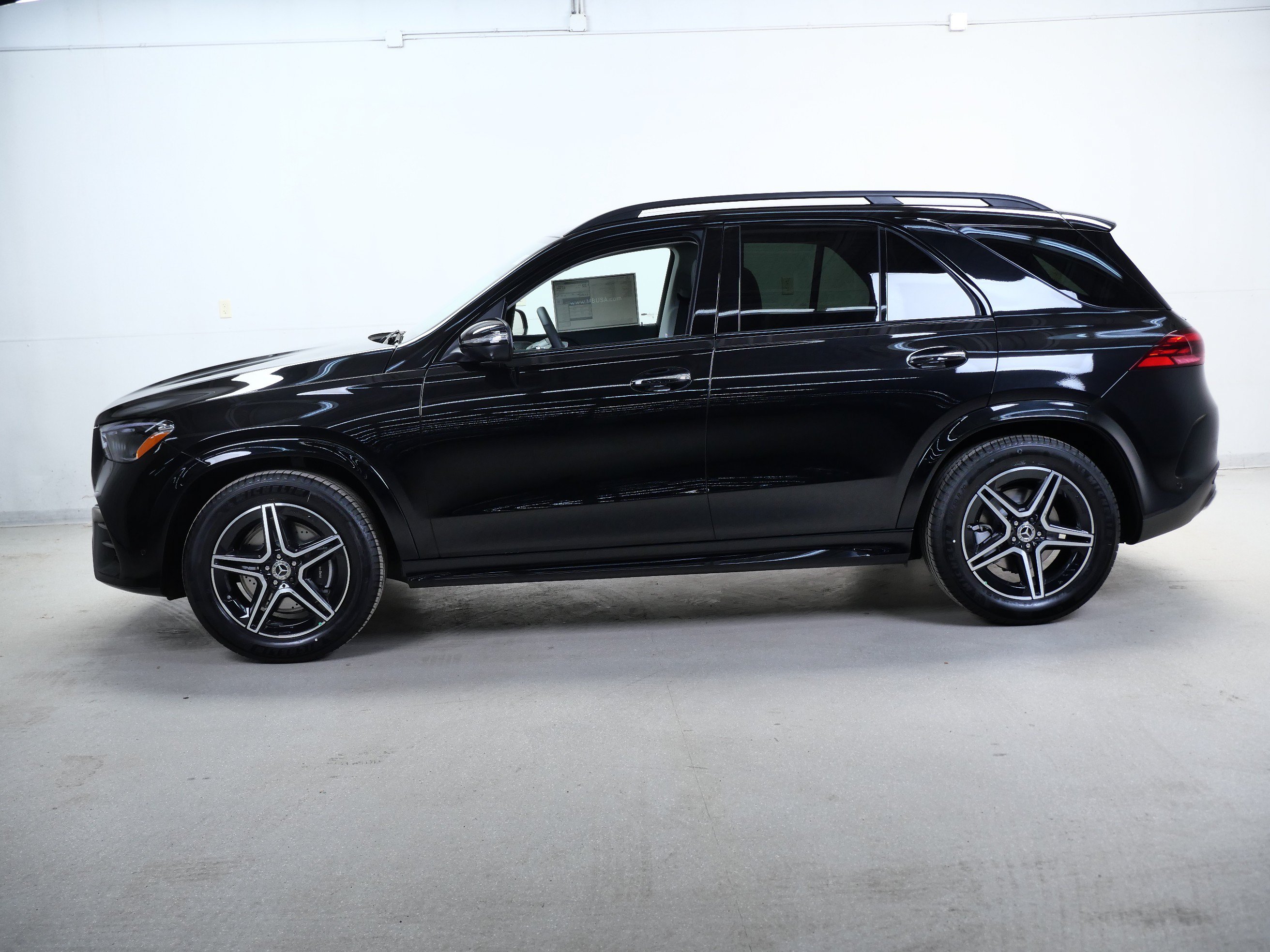 New 2026 Mercedes-Benz GLE 350 4MATIC image 5