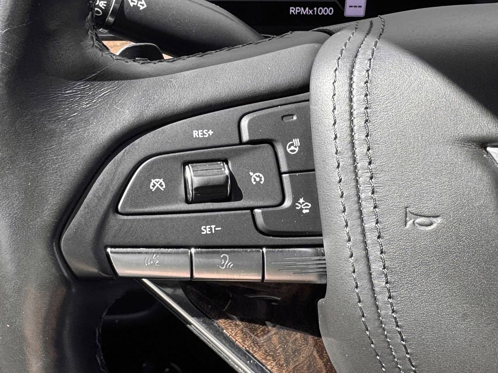 Used 2021 Cadillac Escalade Sport Platinum w/ Heavy-Duty Trailer Package AWD/4WD image 21