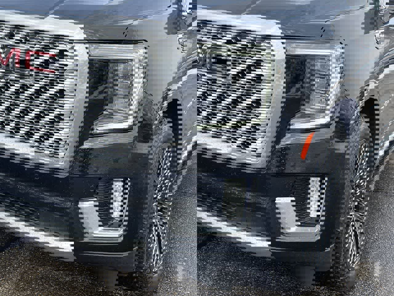 Used 2021 GMC Yukon XL Denali w/ Denali Ultimate Package image 43