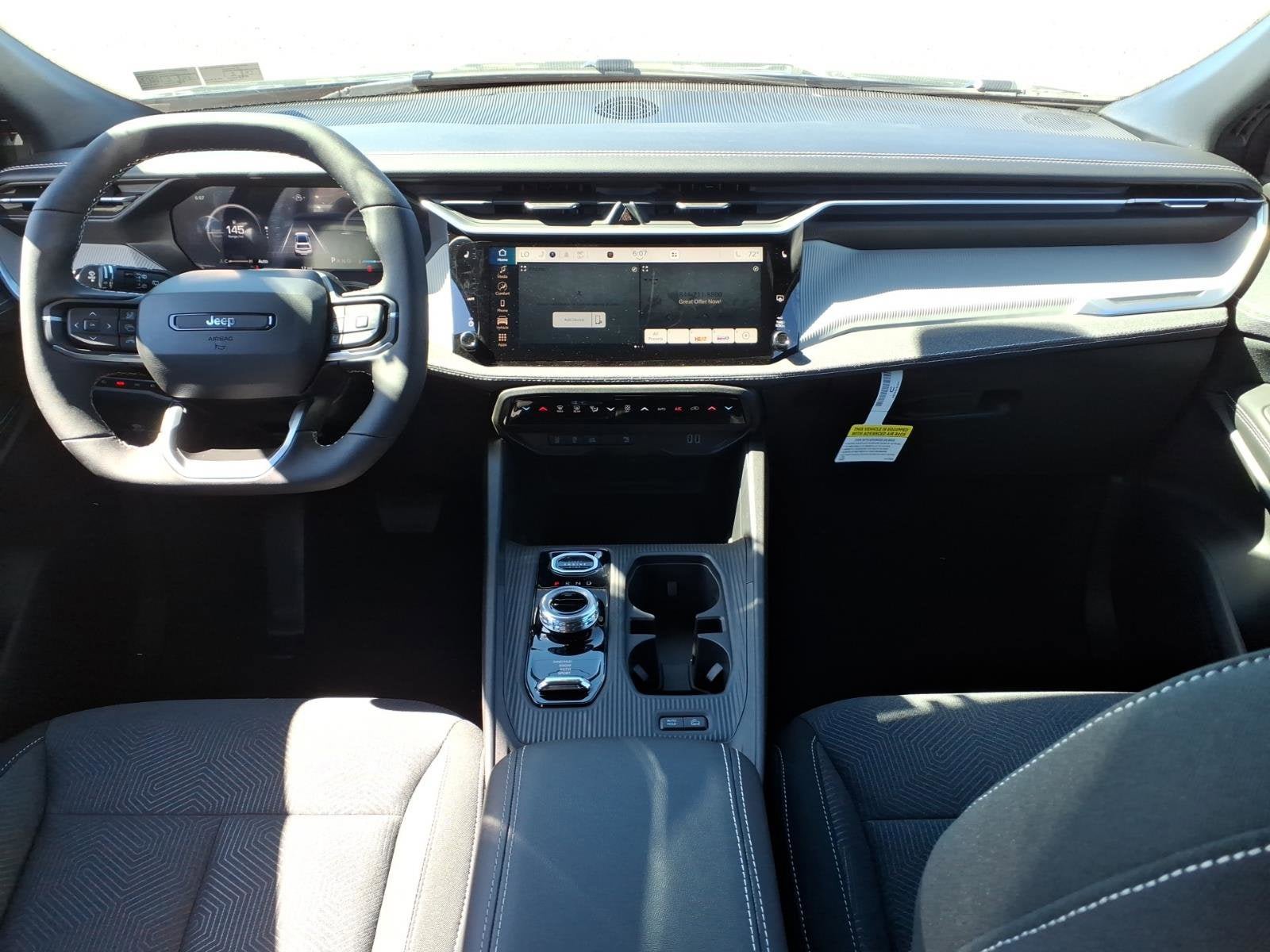 New 2026 Jeep Cherokee Laredo image 5