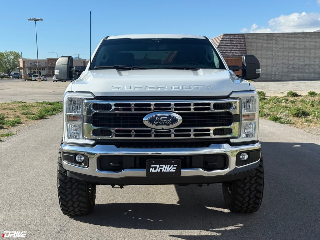 Used 2023 Ford F350 XLT image 7