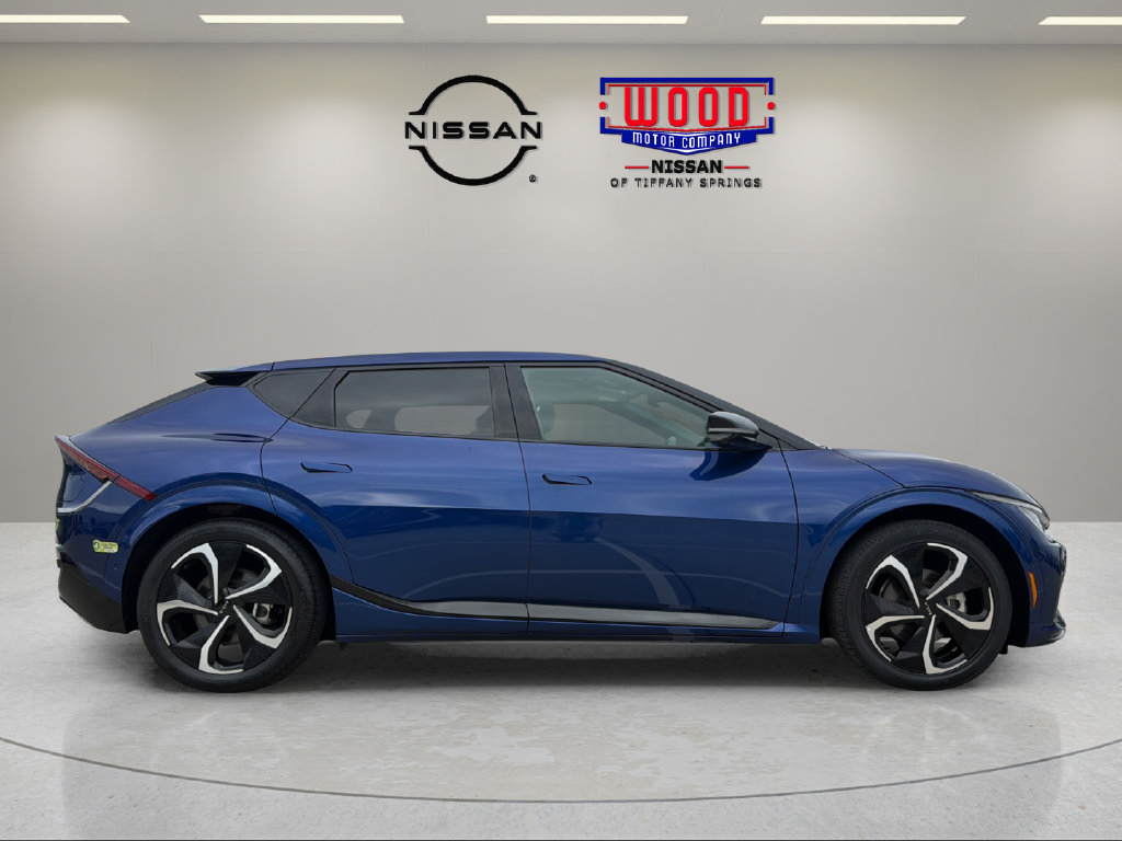 Used 2024 Kia EV6 GT-Line w/ GT-Line White Seat Package AWD/4WD image 2