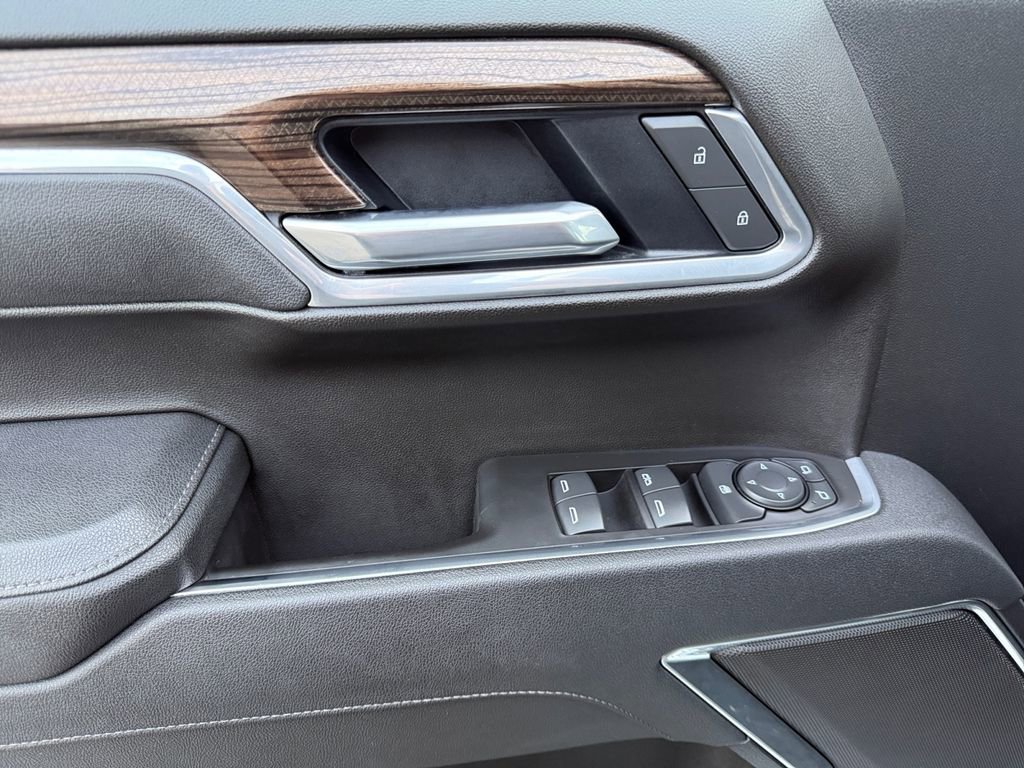 Used 2025 Chevrolet Silverado 1500 RST w/ Z71 Off-Road Package image 11