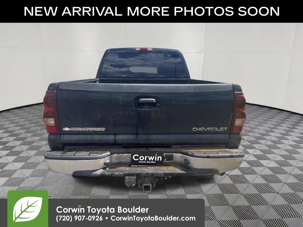 Used 2003 Chevrolet Silverado 2500 LS w/ Skid Plate Package AWD/4WD image 6