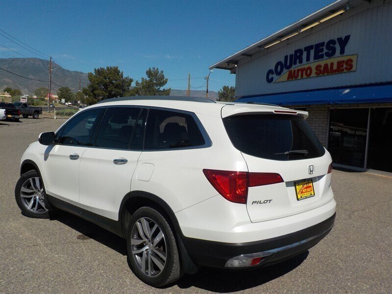 Used 2016 Honda Pilot Elite image 5